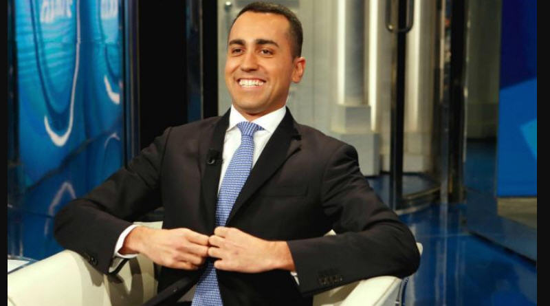 I dubbi sul curriculum di Conte: grosso guaio per Di Maio