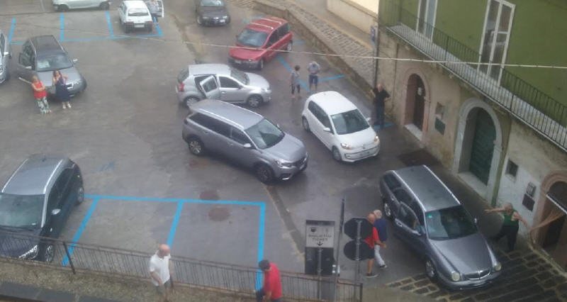 Piazza Armerina – Problemi per gli automobilisti che parcheggiano al piano Arcurio