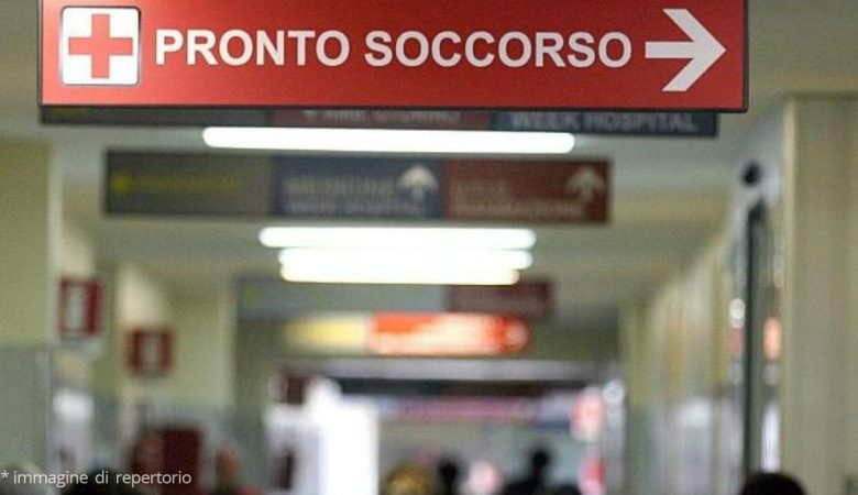 Bimbo di 10 anni ferito da fucile da caccia al volto e al collo