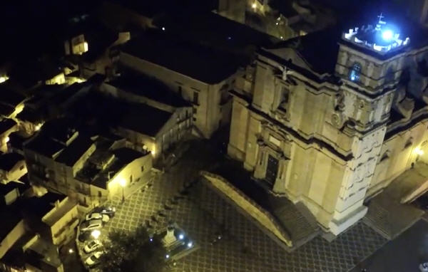 Piazza Armerina – dissuasori in piazza Cattedrale: Galati risponde a Fioriglio