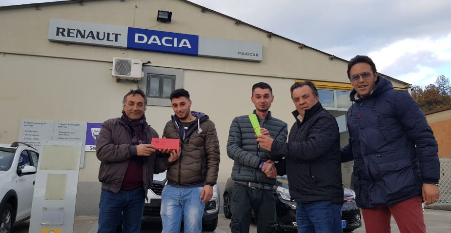 Al centro auto Maxicar dei Fratelli Piazza revisione con premio. Una crociera al vincitore, ma nel 2019 il premio sarà un’auto nuova