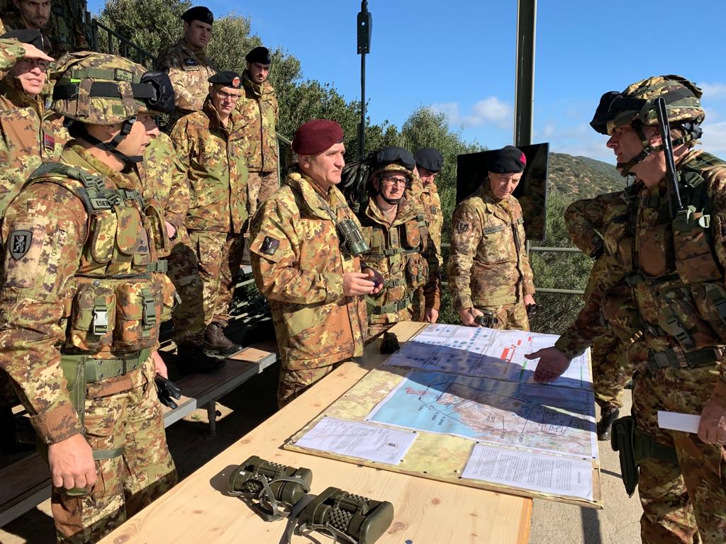 Esercito e scuola insieme per la memoria. Enna, terza tappa del concorso “Realizza il Monumento”