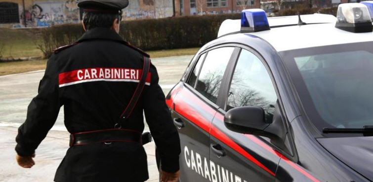 Controllo straordinario del territorio dei Carabinieri, perquisizioni e sequestri di droga e munizionamento.
