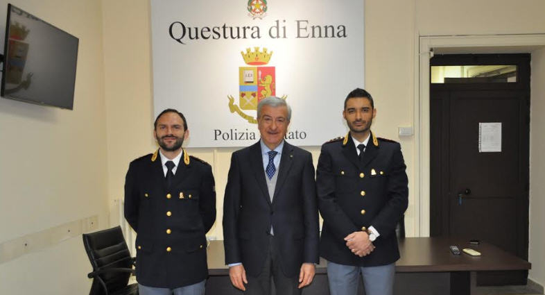 Enna, in Questura i nuovi Commissari della Polizia di Stato dott. Carmelo Passaro e dott. Dario Infurna.