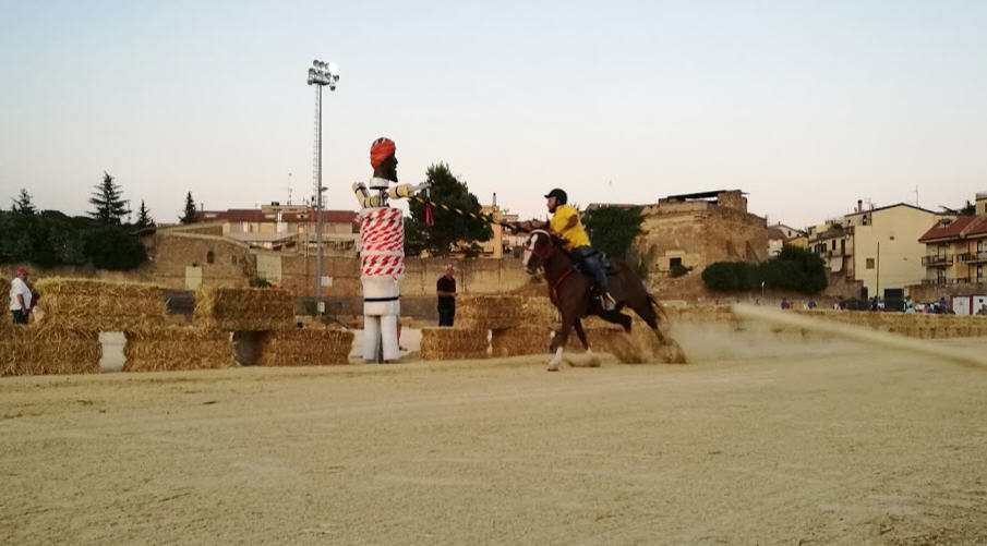 Palio dei Normanni – Ieri primo turno di prove libere per i cavalieri della quintana