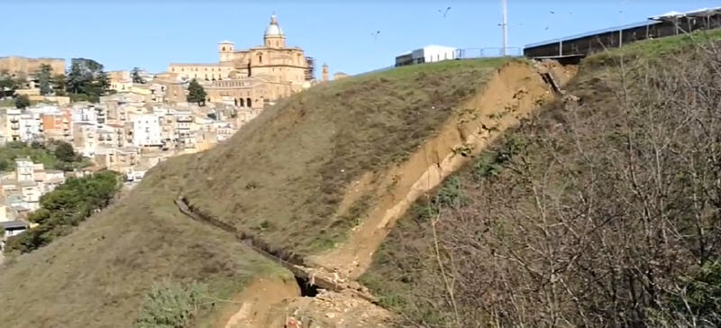 Piazza Armrina, messa in sicurezza del costone Sant’ippolito : arriva dalla Protezione Civile il finanziamento