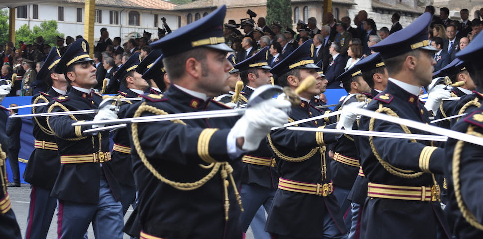 Il 10 aprile ricorre il 168° Anniversario della Fondazione della Polizia di Stato.