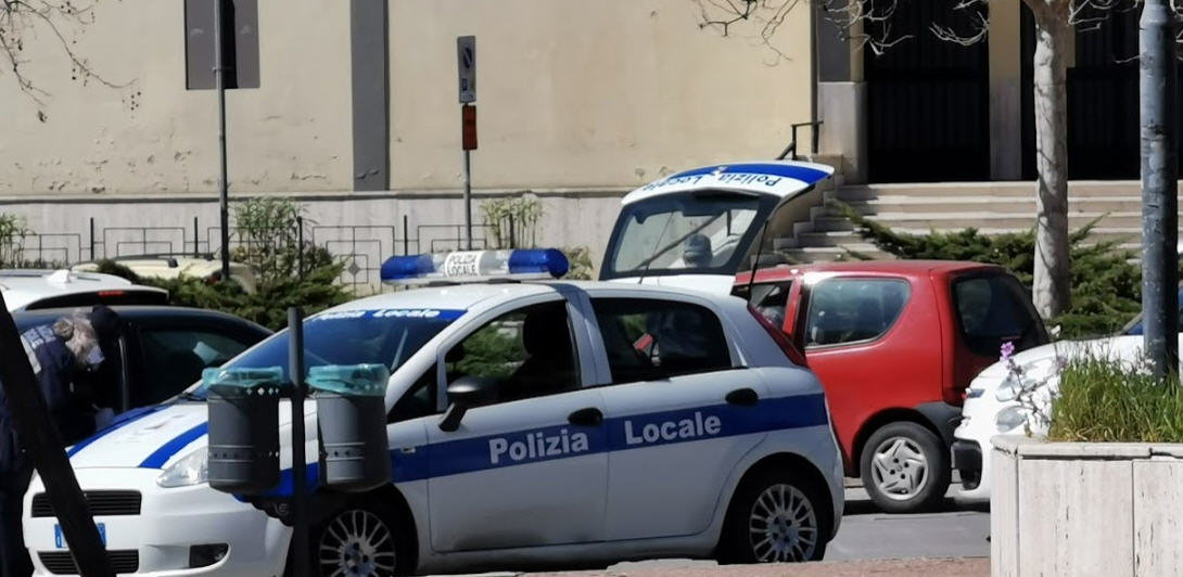 Piazza Armerina – I controlli della Polizia Locale: denunciata una persona