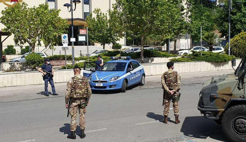 Piazza Armerina – Militari impiegati nei servizi di controllo per il COVID -19.