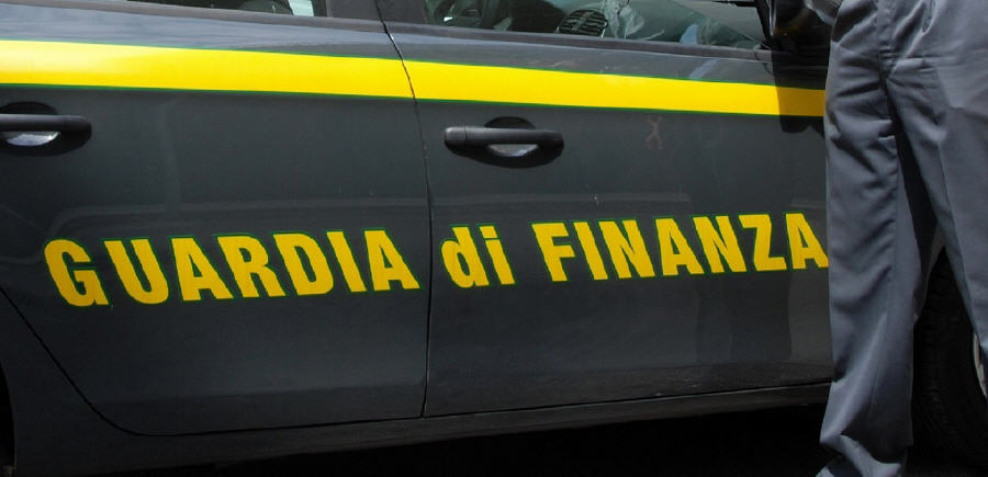 Guardia di Finanza Enna – operazione “coda di volpe”. Sequestrati beni e denaro per 700.000 euro, indagati 12 imprenditori agricoli.