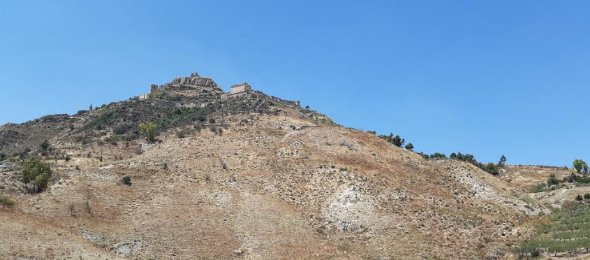 Agira: ex discarica di Santa Maria “bomba ecologica” sotto gli occhi di tutti