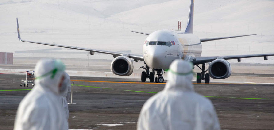 Un soggetto positivo su un volo Ryanair del 18 settembre proveniente dal Milano . Si cercano i passeggeri