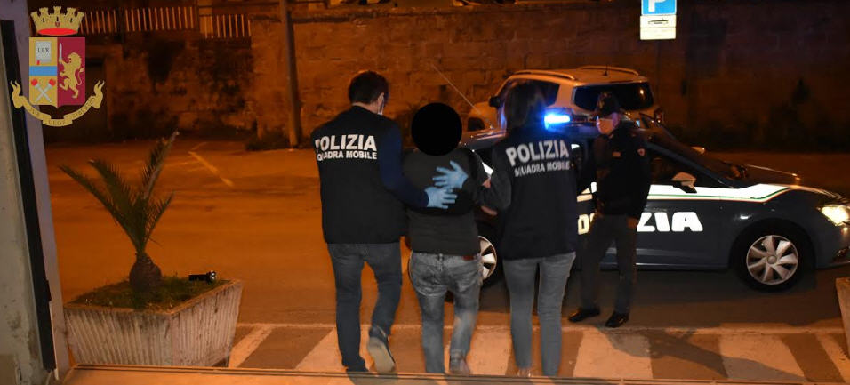 Arrestato un operatore socio sanitario per violenza su una ragazza disabile ora incinta. L’uomo, reo confesso, lavorava all’Oasi di Troina