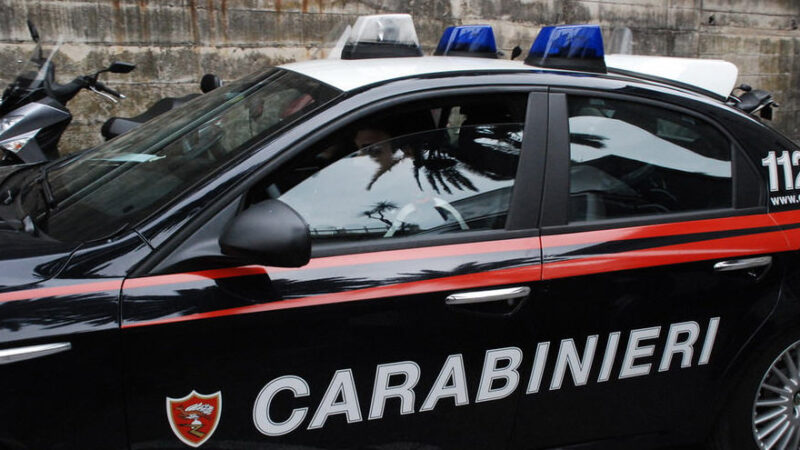 I Carabinieri di Enna eseguono misura cautelare per due minorenni accusati di minacce e atti vandalici