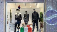 Carabinieri: in vetrina cimeli ed uniformi storiche