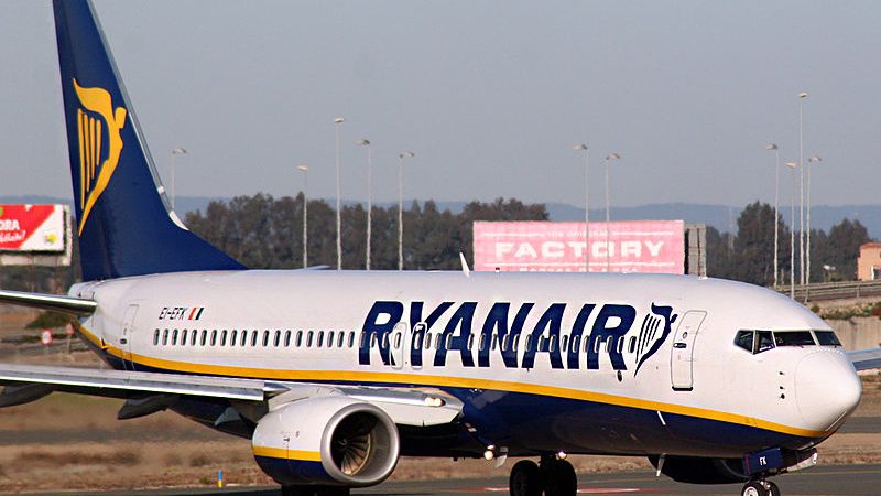 Oltre quattro ore di ritardo per il volo Ryanair Bologna Catania