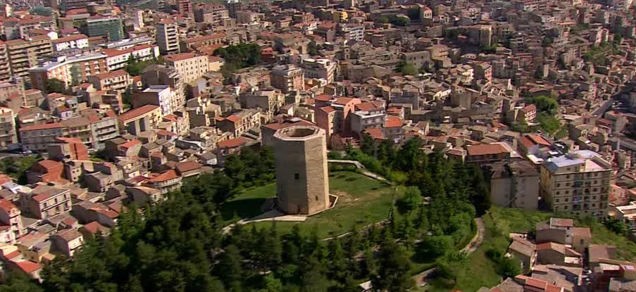 Enna – Festa del Primo Maggio alla villa Torre di Federico II