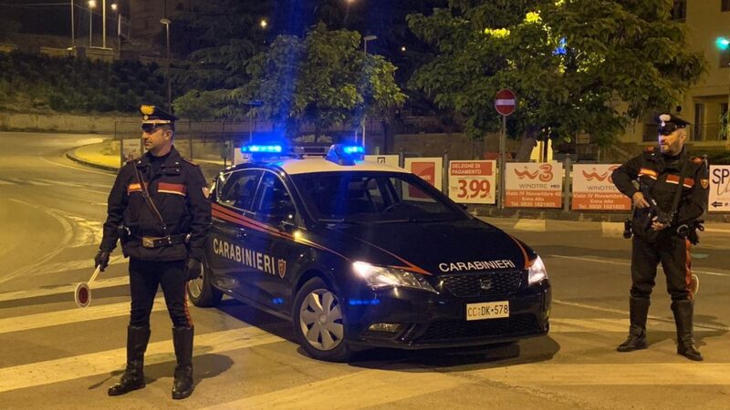 Carabinieri di Enna: minore arrestato per spaccio di droga
