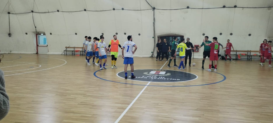 Calcio a 5, Piazza Armerina :Il giudice sportivo ribalta il verdetto del campo relativo alla gara Giovinazzo C5 – Gear di Serie A2 dell’ 11 febbraio