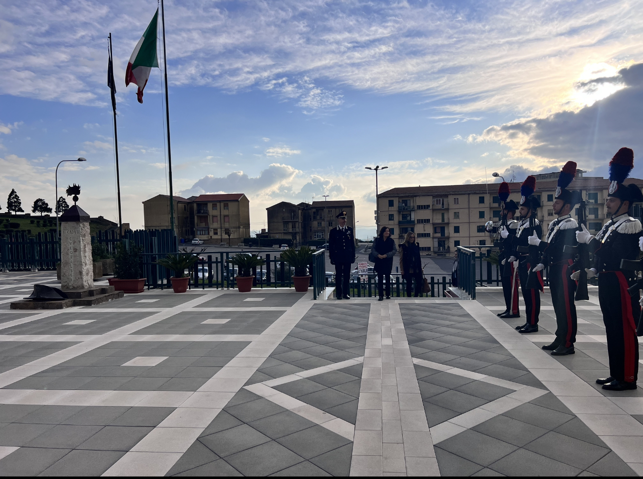 Il nuovo Prefetto di Enna visita la Caserma “Gallo” e incontra i Carabinieri della provincia