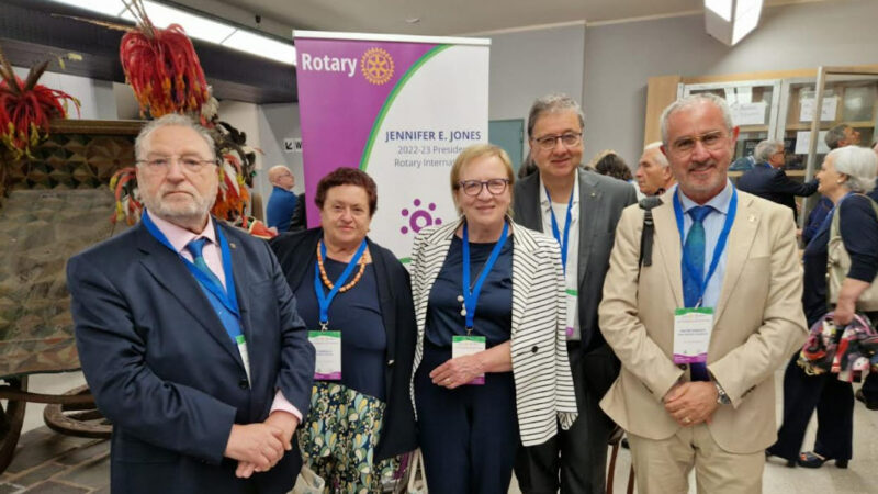 Il Rotary Club Piazza Armerina riceve due prestigiosi riconoscimenti al Congresso di Taormina