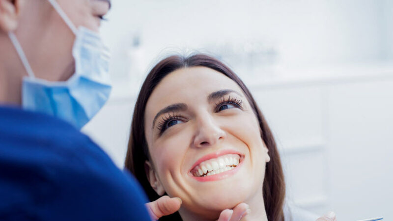 Una rivoluzione nel campo dell’odontoiatria: il farmaco per la ricrescita dei denti entra nelle fasi di sperimentazione clinica