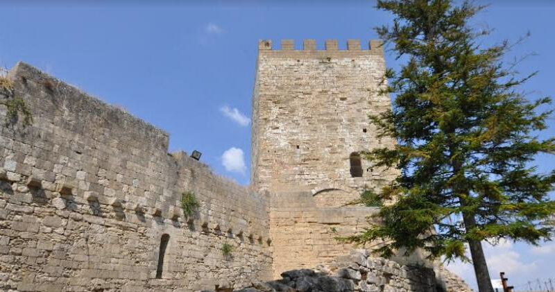 Enna – I consiglieri dell’MPA e di Enna Viva commentano la bocciatura della mozione “Castello di Lombardia”