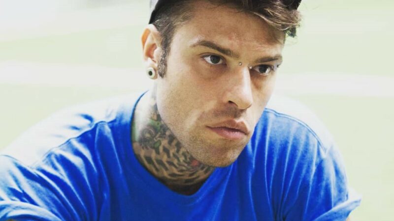 Fedez lascia l’ospedale: un momento di sollievo e gratitudine