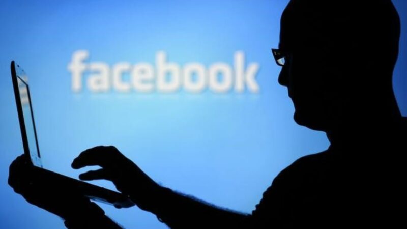 Facebook e Instagram: a pagamento per chi vuole evitare la pubblicità.Un futuro di pagine ingombranti?