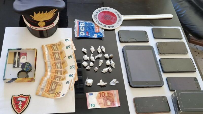 Enna – Arrestata una 17enne per spaccio di droga tra i coetanei