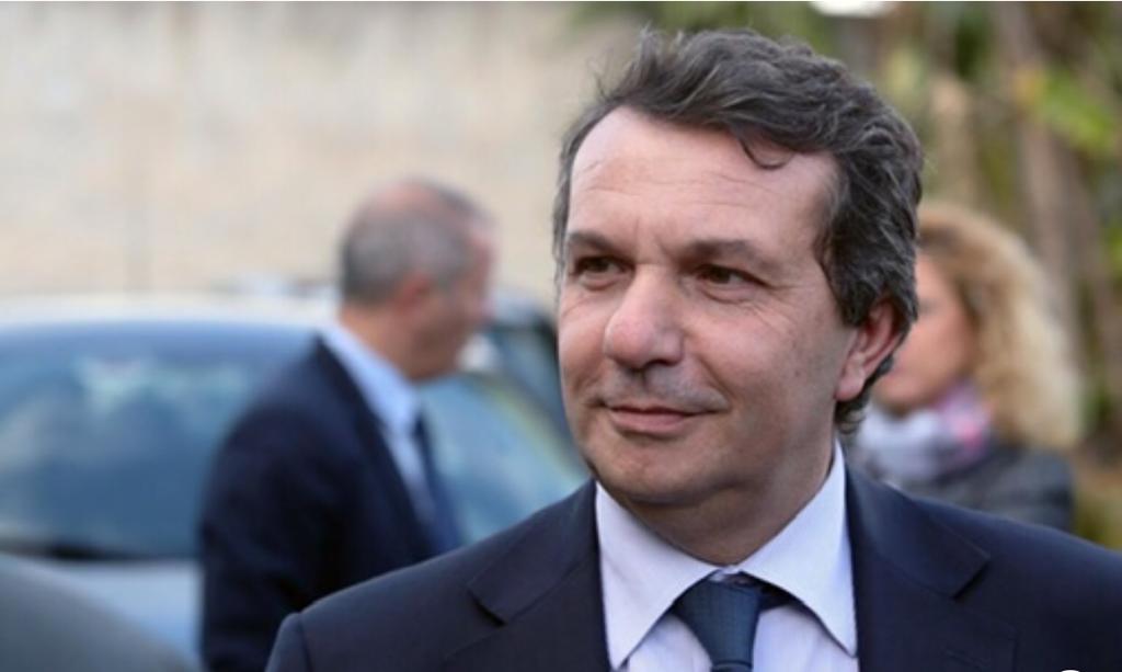Negozi nei centri storici siciliani: in arrivo un cambiamento positivo secondo il presidente della Camera di Commercio, Albanese