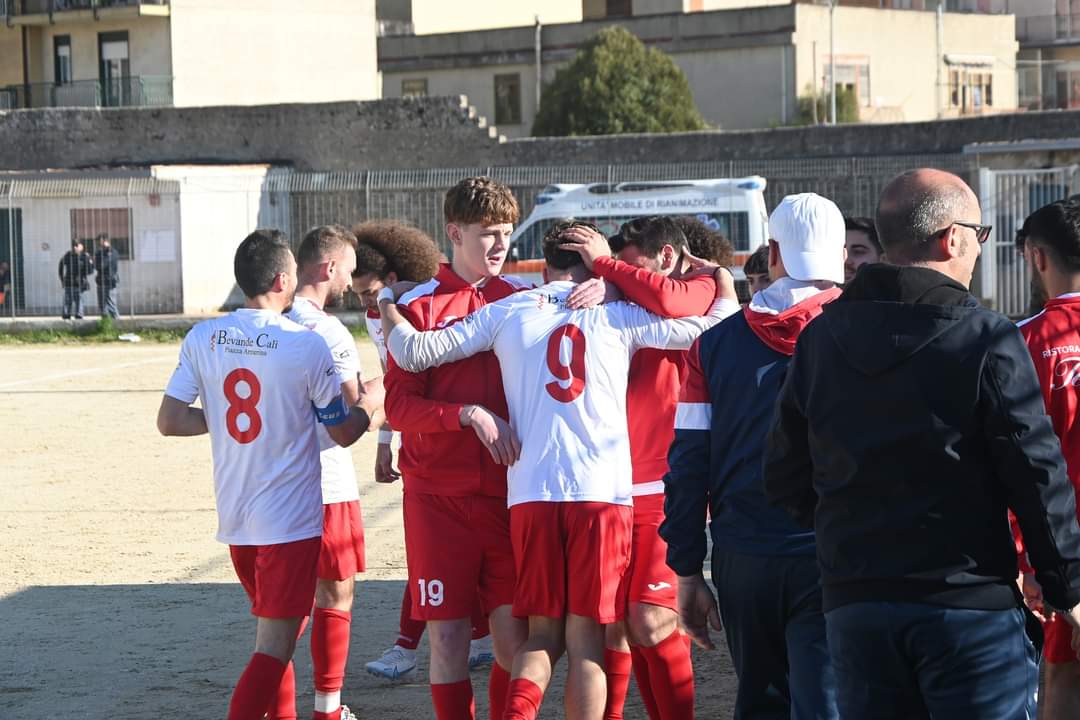 Calcio – Piazza Armerina batte Gagliano 3-1