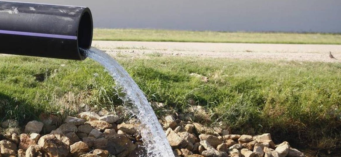 La Sicilia affronta una grave siccità: l’urgenza di adottare misure per il risparmio idrico. Uso responsabile dell’acqua.