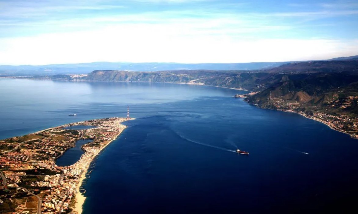 Il ponte sullo Stretto di Messina: per l’Europa è solo un’idea in fase di studio