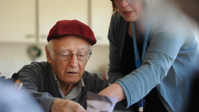 Nuovo farmaco contro l’Alzheimer riceve appoggio dai consulenti della FDA