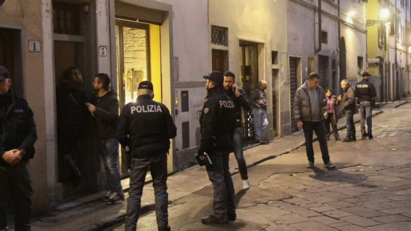 Indagine condotta dal commissariato di Piazza Armerina: daspo Willy contro minori violenti