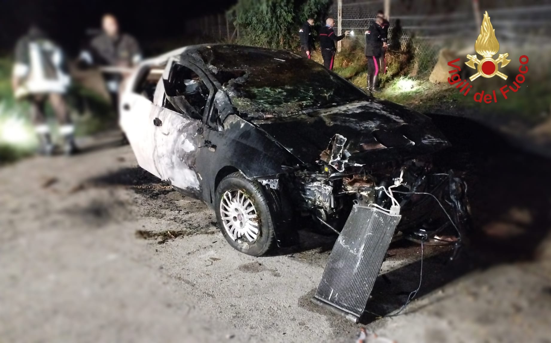 Incidente a Pergusa: auto si ribalta e prende fuoco, muore un giovane