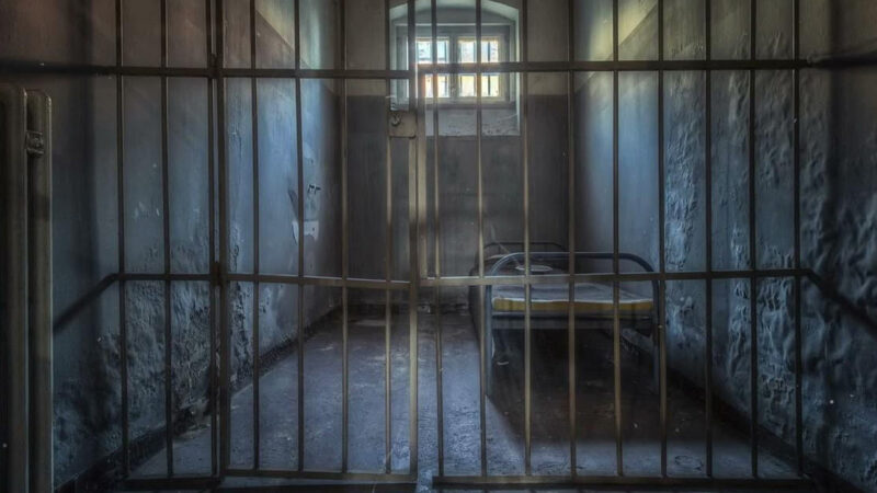 Fotografie dal carcere: l’umanità in “tutti i sensi” di Paolo Andolina