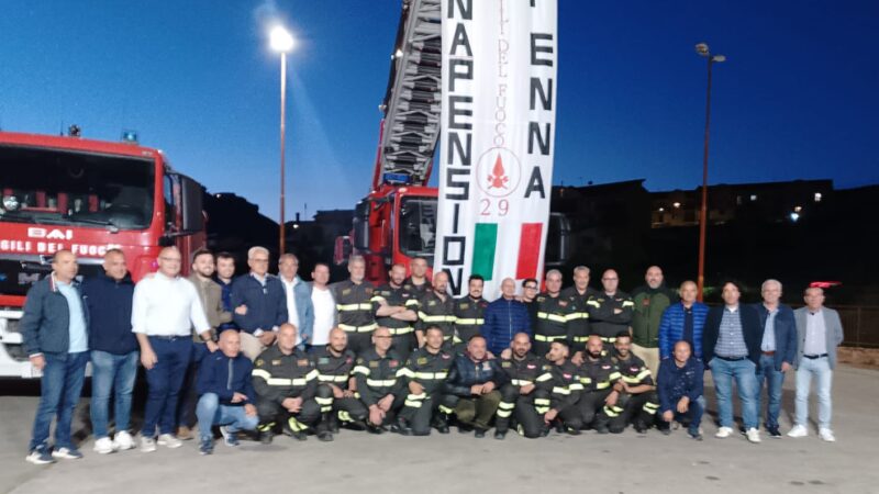 Capo esperto dei vigili del fuoco di Enna va in pensione. Enrico Grimaldi saluta la comunità dopo quasi trent’anni di servizio