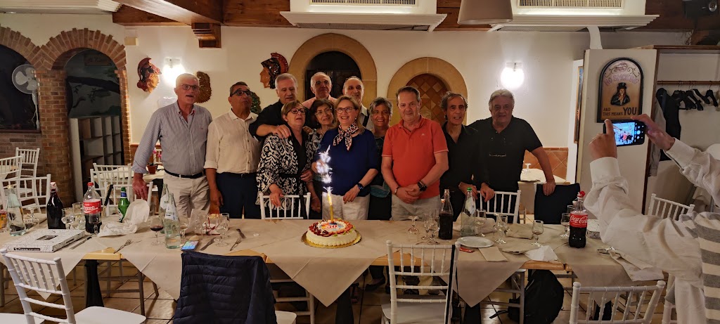 Piazza Armerina – Una classe, un legame: i 50 anni dal diploma della Quinta A del liceo scientifico Vito Romano