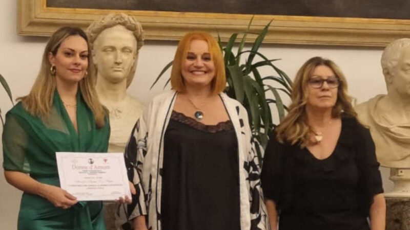 Premio “Donne D’Amore” 2025, riconoscimento a Giorgia Vitale per la sua tecnica pittorica
