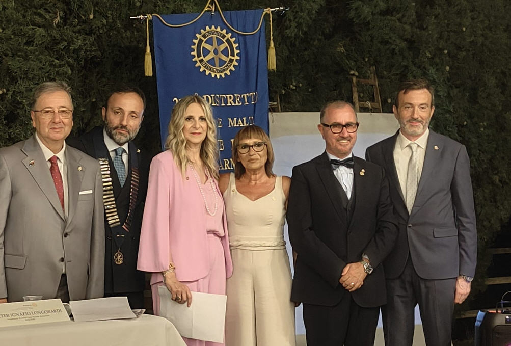 Passaggio della Campana al Rotary Club Piazza Armerina: Fabio Melilli nuovo presidente
