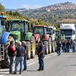 Proteste e blocchi stradali in Sicilia contro il caro carburante