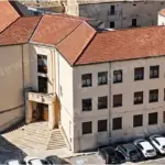 Piazza Armerina – Scuola Trinità, 3.183 euro per riparare l’ascensore