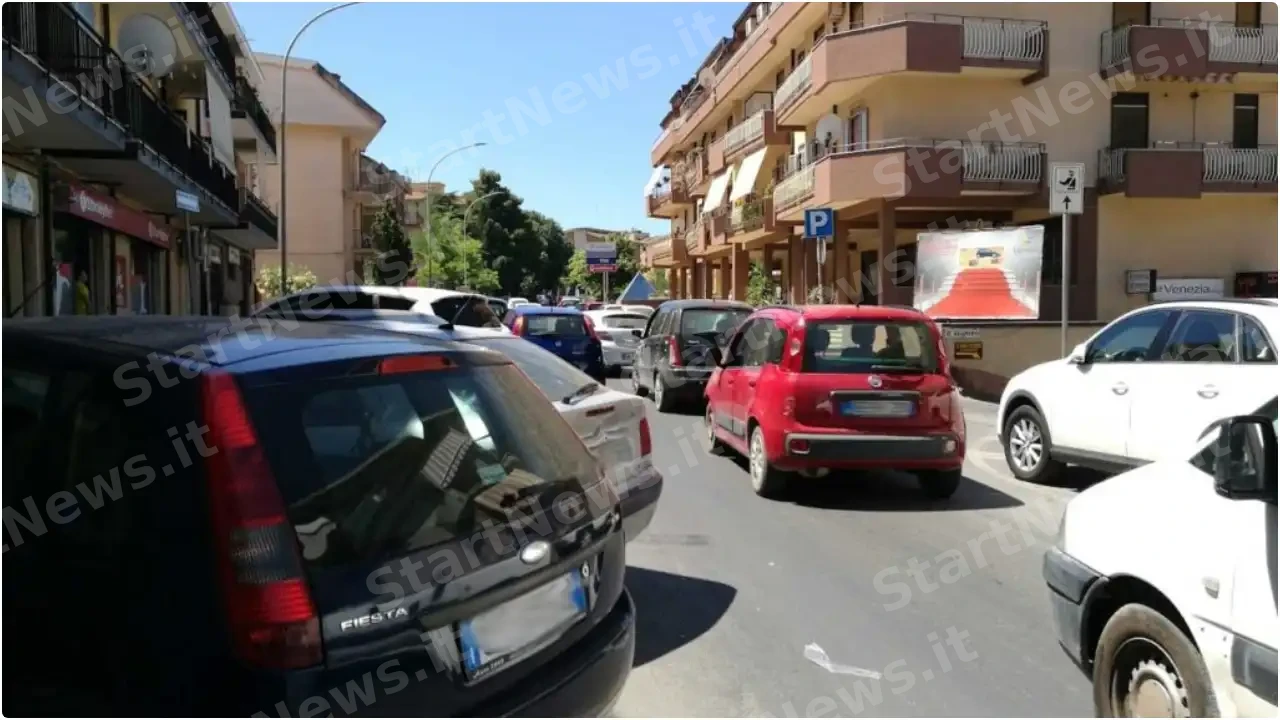 piazza armerina traffico auto